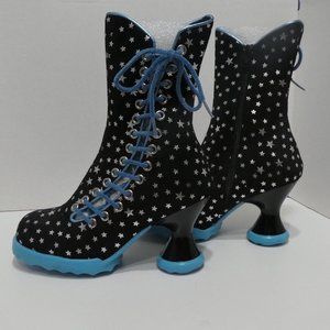 BNIB Fluevog MINI Lover - Black Suede with Stars - Size 5